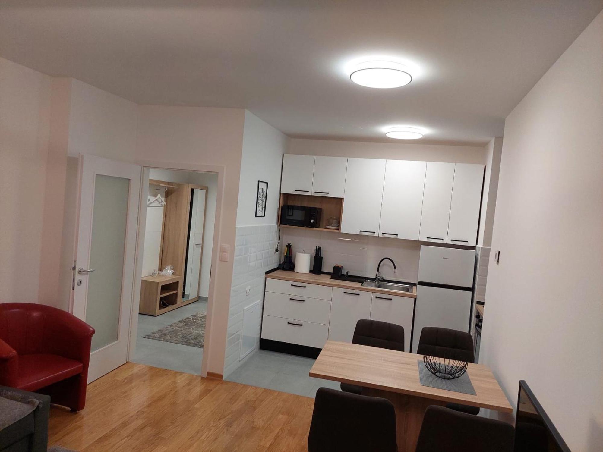 Vana1 Lovinciceva 3b Apartment